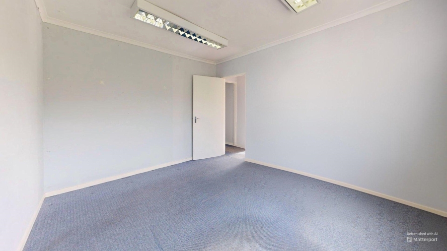 To Let commercial Property for Rent in Walmer Eastern Cape